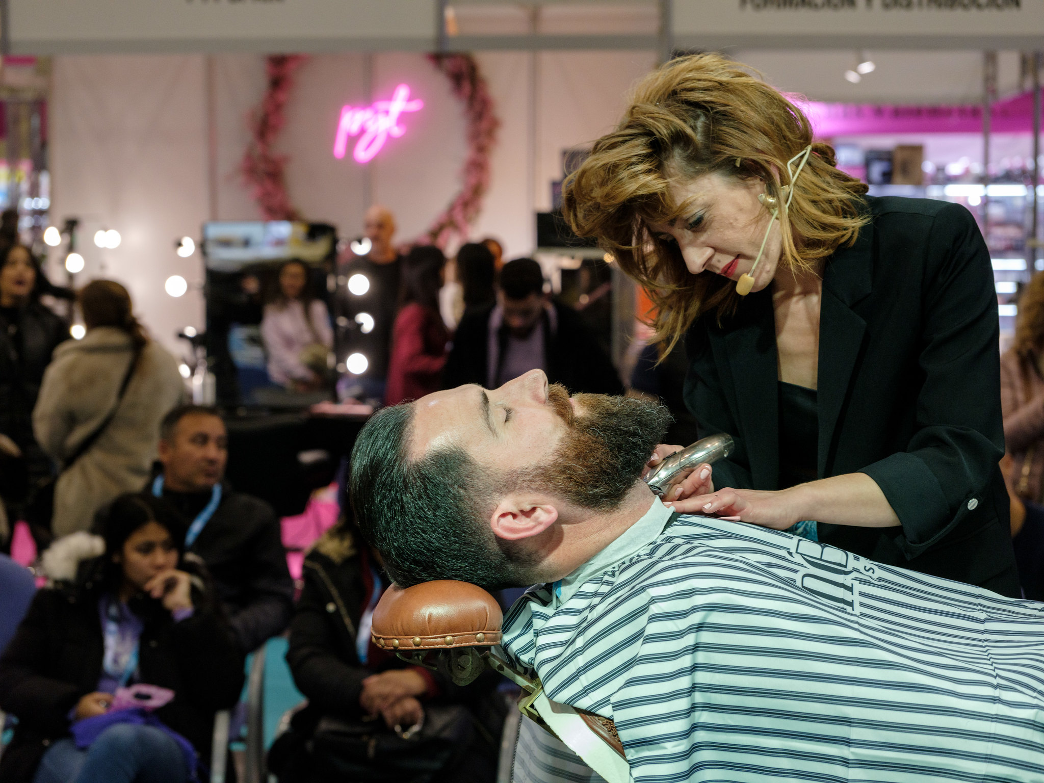 Lee más sobre el artículo La vanguardia y el talento de los profesionales del sector de la barbería, protagonistas en Beauty Valencia